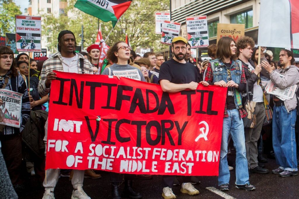 הברית האדומה ירוקה. צילום: לא ידוע.