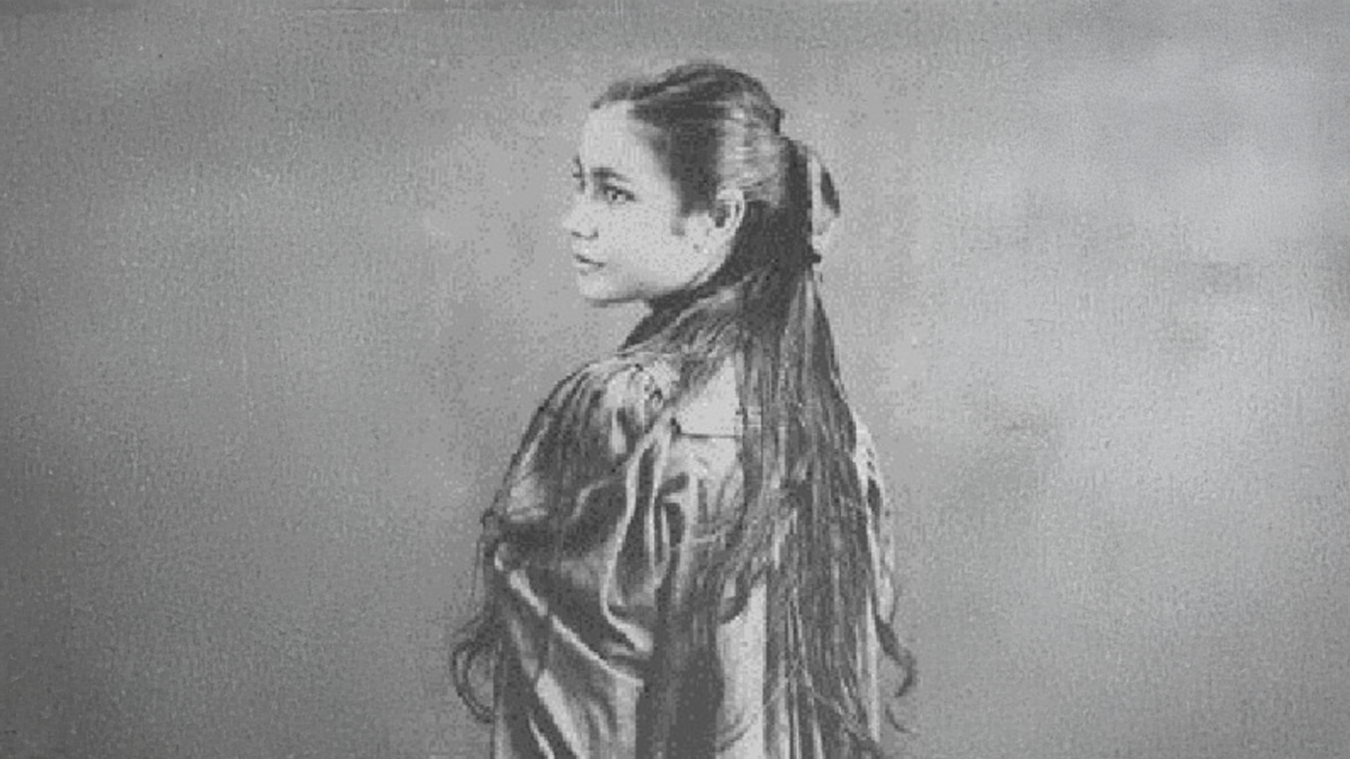 מאראו בגיל חמש עשרה, בערך בזמן נישואיה. צילום: לא ידוע.