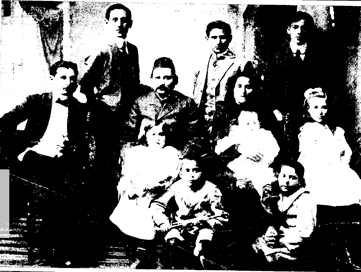 משפחת כספי, ממייסדי המשואה הירושלמית. צילום: לא ידוע.