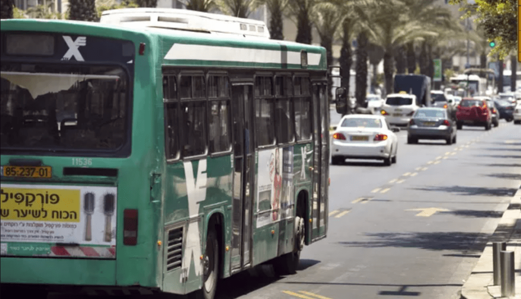 תחבורה ציבורית בישראל. צילום: דודו בכר.