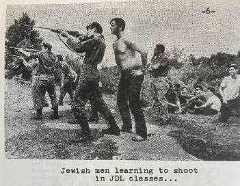 תצלום ממחנה האימונים של הליגה להגנה יהודית, רשומות הליגה להגנה יהודית, I-374, תיק 1.